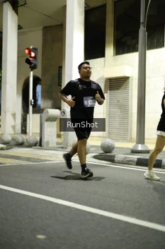 Runner Photo 4281491