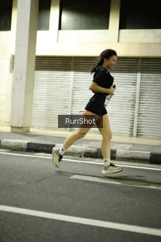Runner Photo 4281511