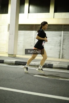 Runner Photo 4281513
