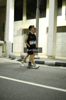 Runner Photo 4281515