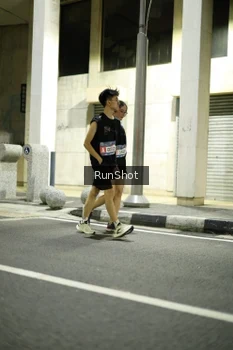 Runner Photo 4281517
