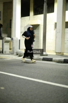 Runner Photo 4281520