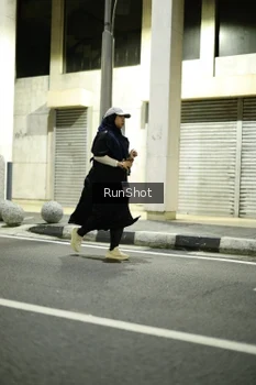 Runner Photo 4281525