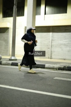 Runner Photo 4281541