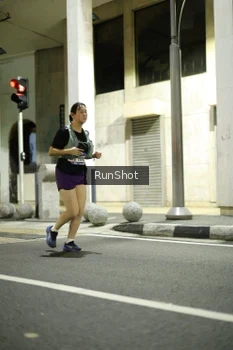 Runner Photo 4281564