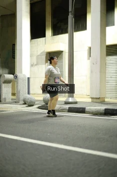 Runner Photo 4281575