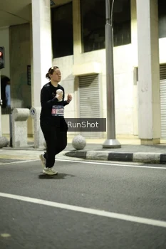 Runner Photo 4281590