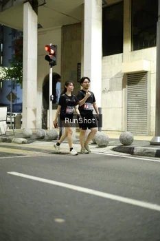 Runner Photo 4281592