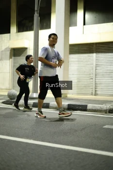 Runner Photo 4281635