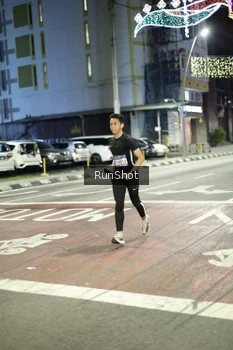 Runner Photo 4281658