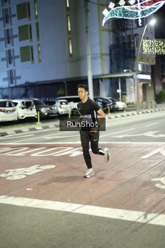 Runner Photo 4281663