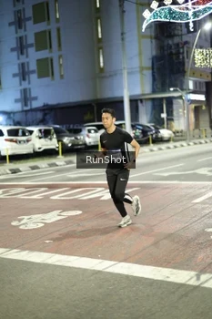 Runner Photo 4281669