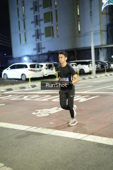 Runner Photo 4281671