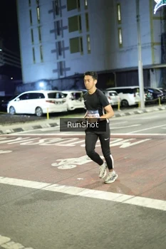 Runner Photo 4281672