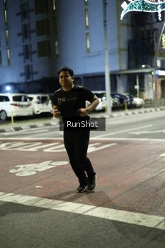 Runner Photo 4281682