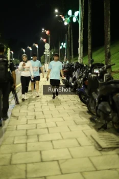 Runner Photo 4281690