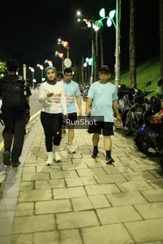 Runner Photo 4281696