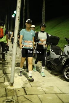 Runner Photo 4281717