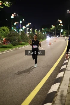 Runner Photo 4281733