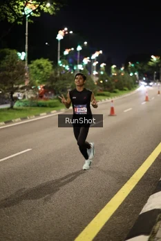 Runner Photo 4281738