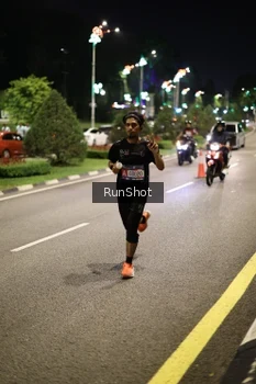 Runner Photo 4281749
