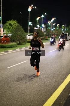 Runner Photo 4281751