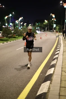 Runner Photo 4281753