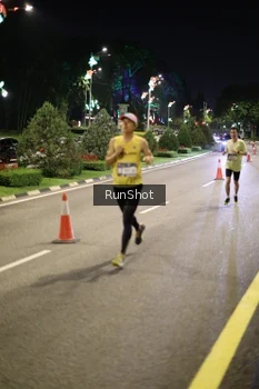 Runner Photo 4281781