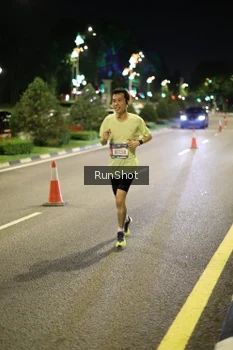 Runner Photo 4281784