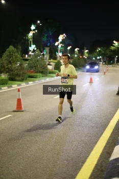 Runner Photo 4281785