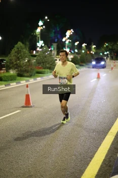 Runner Photo 4281789