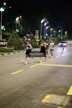 Runner Photo 4281791