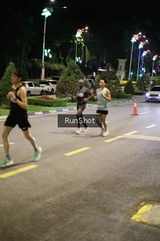 Runner Photo 4281796