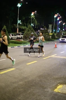 Runner Photo 4281797