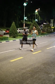 Runner Photo 4281802