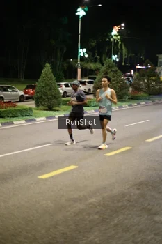 Runner Photo 4281807