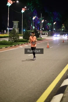 Runner Photo 4281813