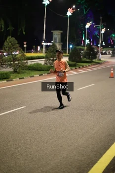 Runner Photo 4281814