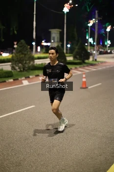 Runner Photo 4281829