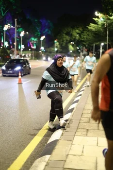 Runner Photo 4281900