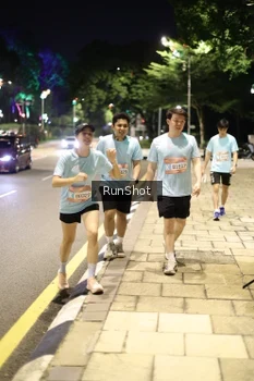 Runner Photo 4281914