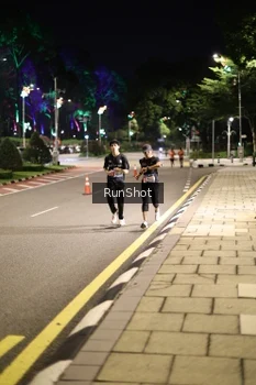 Runner Photo 4281917