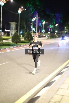 Runner Photo 4281918