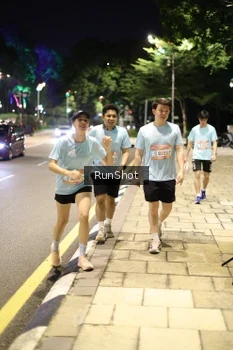 Runner Photo 4281919