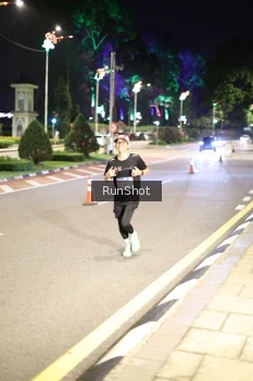 Runner Photo 4281920