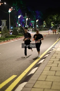 Runner Photo 4281936