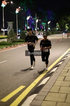 Runner Photo 4281937