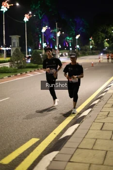 Runner Photo 4281941