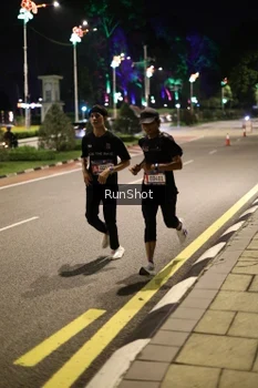 Runner Photo 4281944