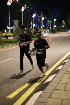 Runner Photo 4281945